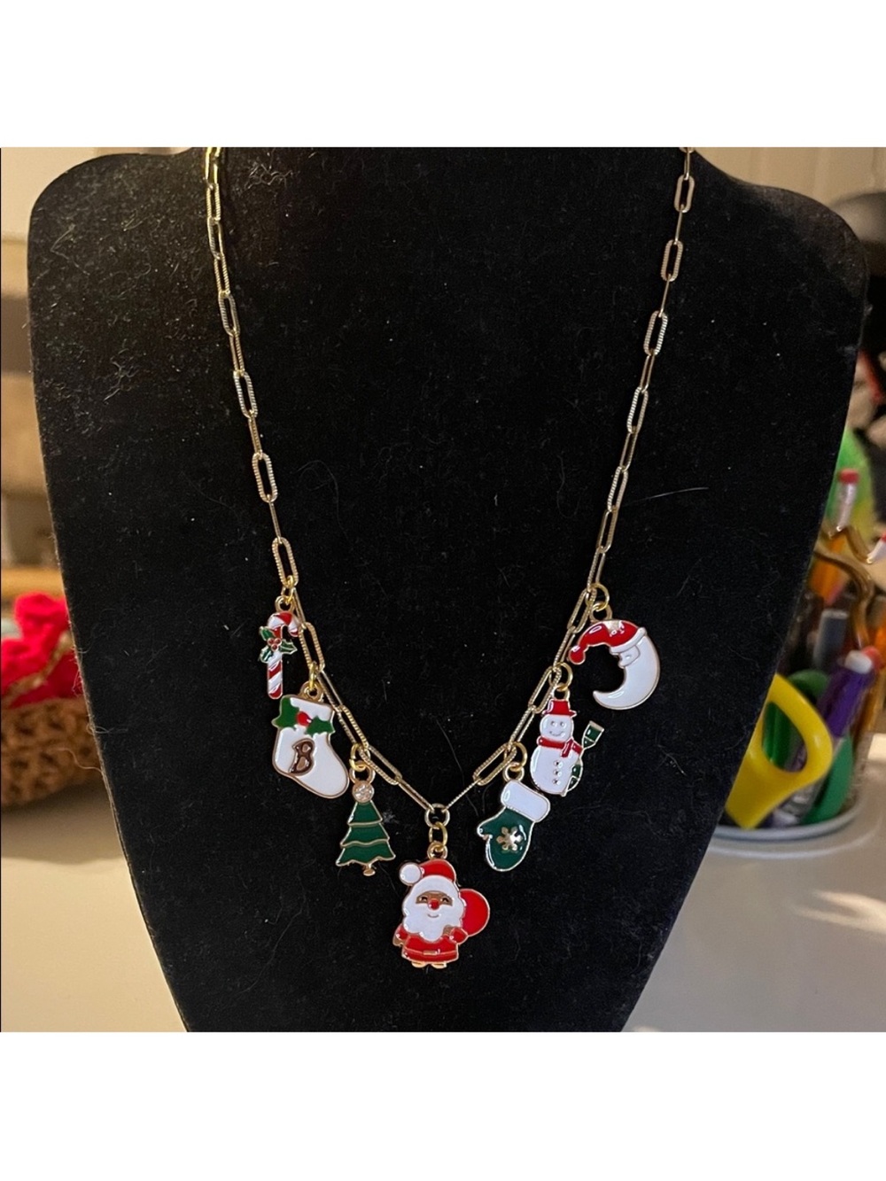 Free Christmas Jewelry!